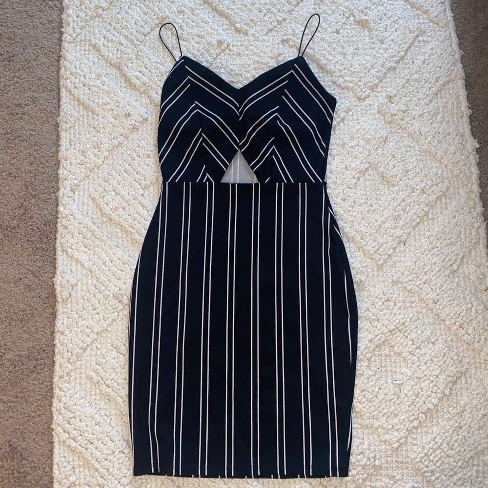 Stripped mini dress❤️‍🔥2/18$❤️‍🔥